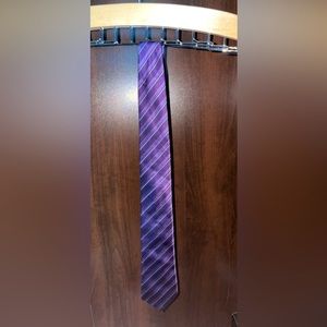Marc Anthony Tie